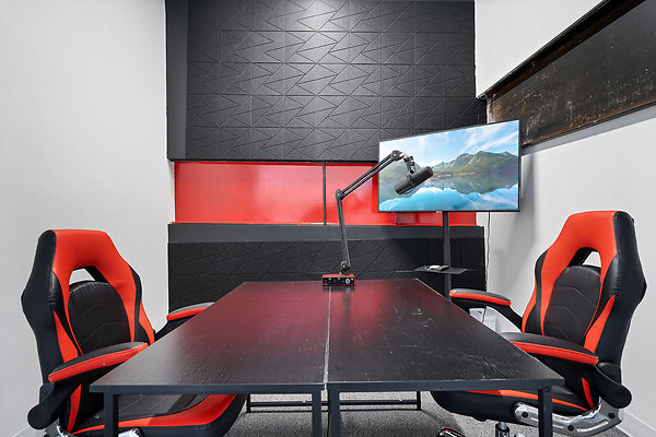 13473 studio 5