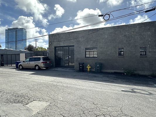 UNIVERSAL-CW452-CC-2