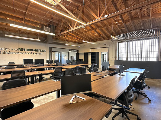 UNIVERSAL-CW452-CC-20