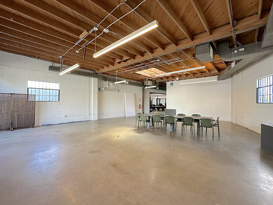 UNIVERSAL-CW452-CC-61 UNIVERSAL-CW452-CC-61