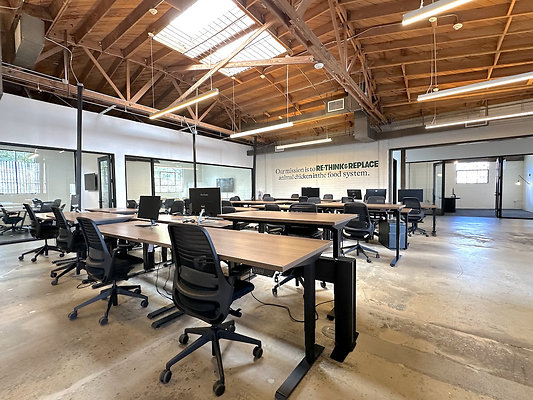 UNIVERSAL-CW452-CC-18