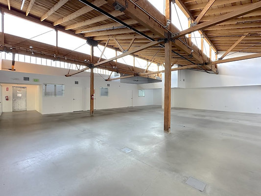 UNIVERSAL-CW413-CC-17