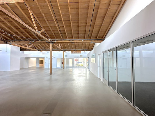 UNIVERSAL-CW413-CC-20