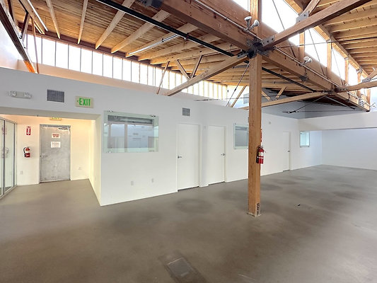 UNIVERSAL-CW413-CC-19