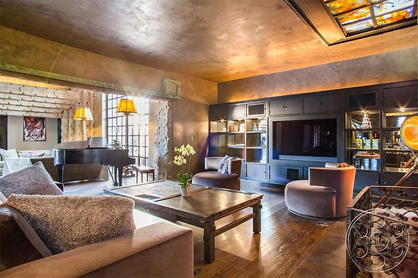 black-dahlia-9 black-dahlia-9