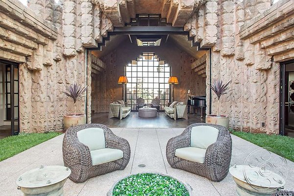 black-dahlia-2 black-dahlia-2