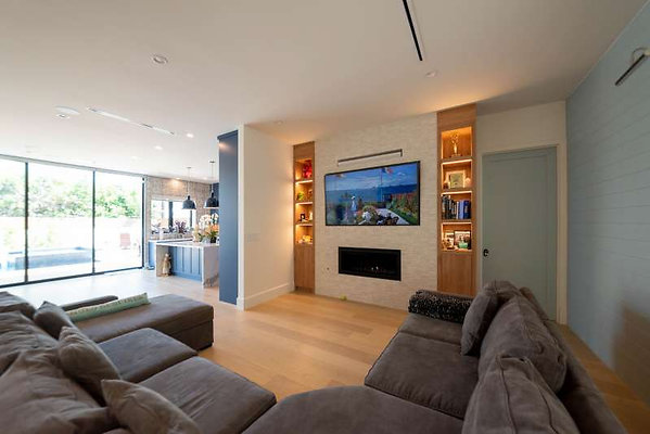 12452 living 2 12452 living 2