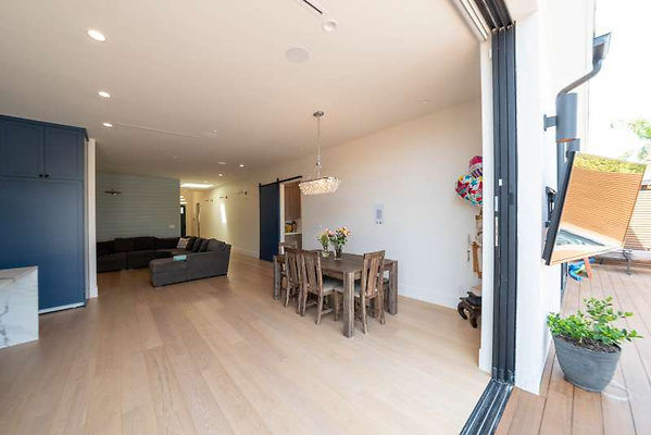 12452 living 5 12452 living 5