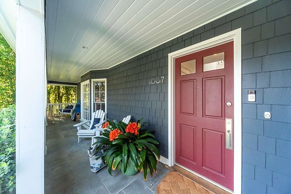 14038 porch 1 14038 porch 1