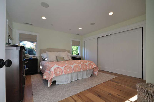 8965 bed 6