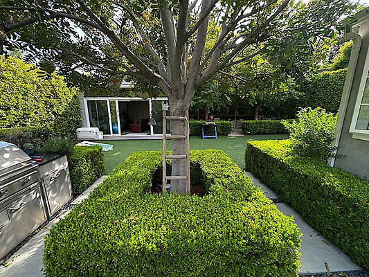 8965 garden 1