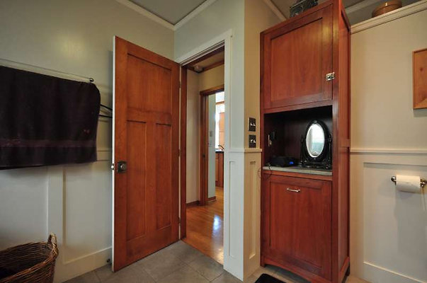 9301 bath 3 9301 bath 3