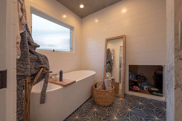 8072 bath 3 8072 bath 3