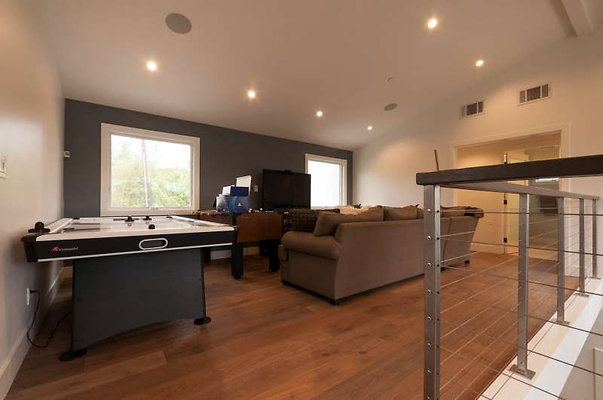 10479 den 1 10479 den 1