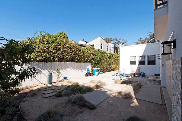 10694 patio 2 10694 patio 2