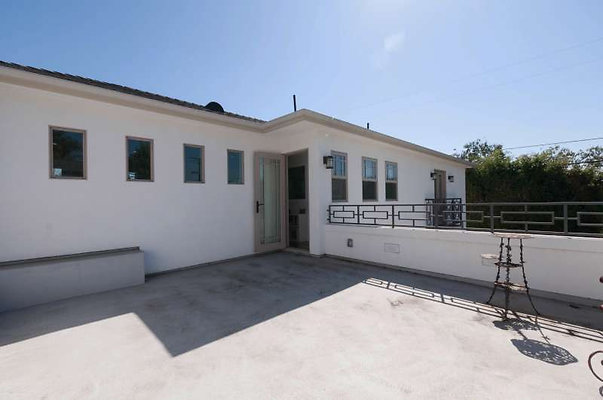 10694 balcony 2 10694 balcony 2