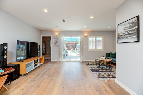 8174 living 2 8174 living 2