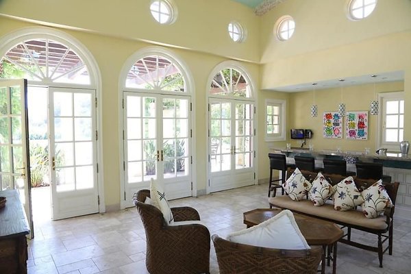 UNIVERSAL-A439-LA-193 UNIVERSAL-A439-LA-193