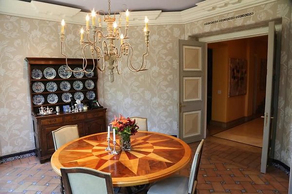 UNIVERSAL-A439-LA-127 UNIVERSAL-A439-LA-127