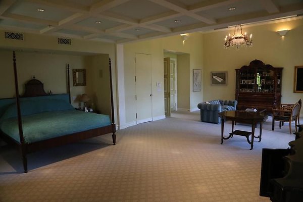 UNIVERSAL-A439-LA-166 UNIVERSAL-A439-LA-166