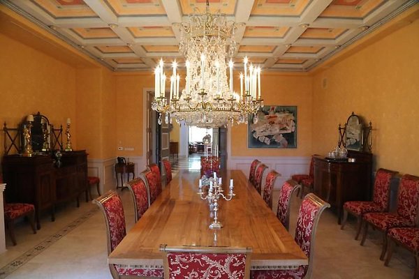 UNIVERSAL-A439-LA-118