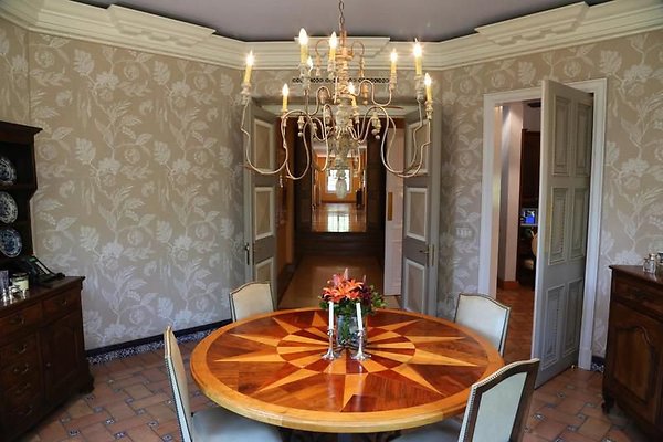 UNIVERSAL-A439-LA-126 UNIVERSAL-A439-LA-126