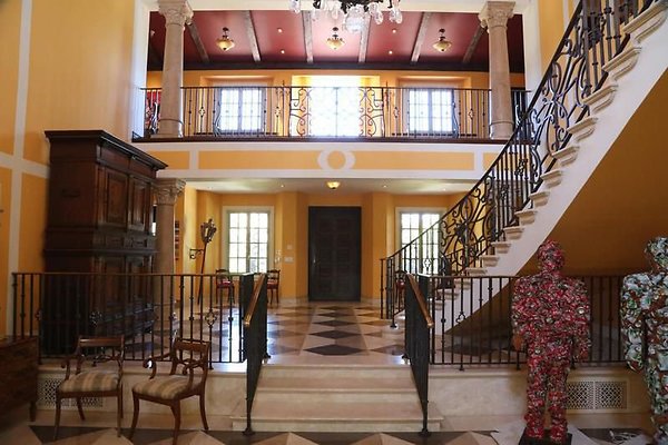 UNIVERSAL-A439-LA-99