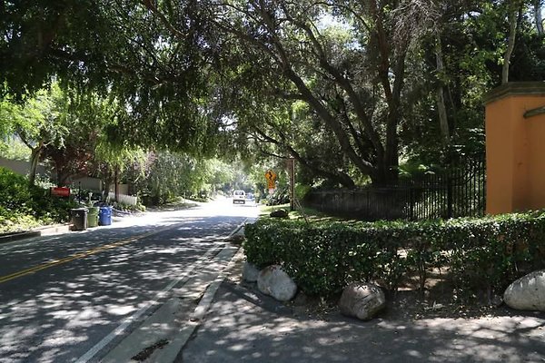 UNIVERSAL-A439-LA-38