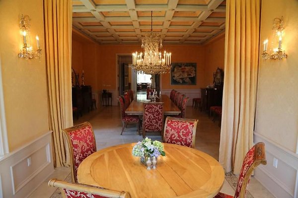 UNIVERSAL-A439-LA-123 UNIVERSAL-A439-LA-123