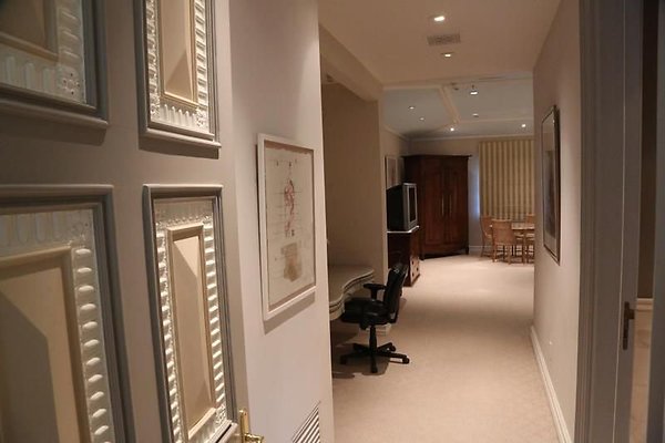 UNIVERSAL-A439-LA-200 UNIVERSAL-A439-LA-200