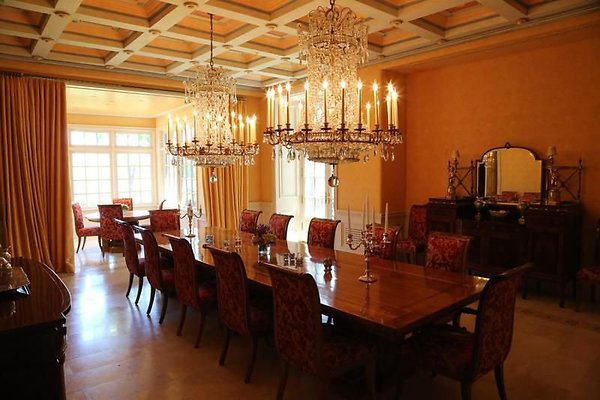 UNIVERSAL-A439-LA-121 UNIVERSAL-A439-LA-121