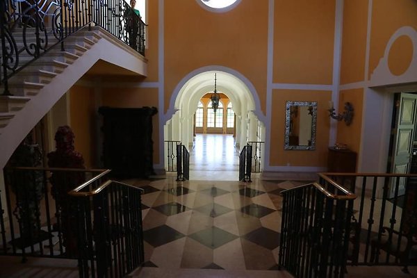 UNIVERSAL-A439-LA-100