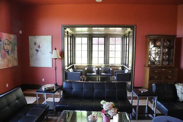 UNIVERSAL-A439-LA-97