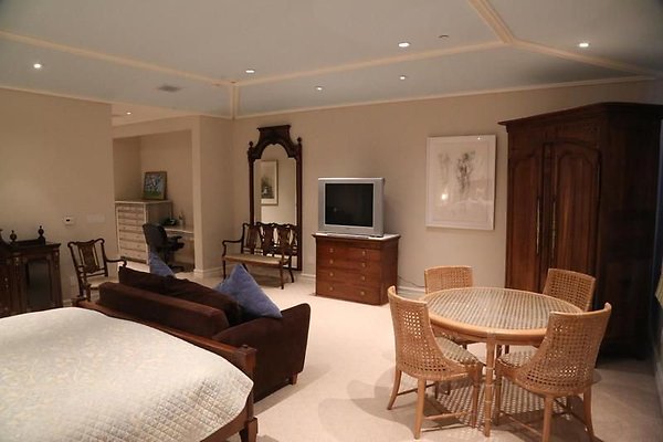 UNIVERSAL-A439-LA-146 UNIVERSAL-A439-LA-146