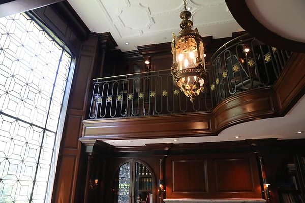 UNIVERSAL-A439-LA-108