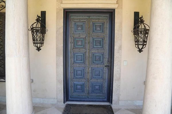 UNIVERSAL-A439-LA-63