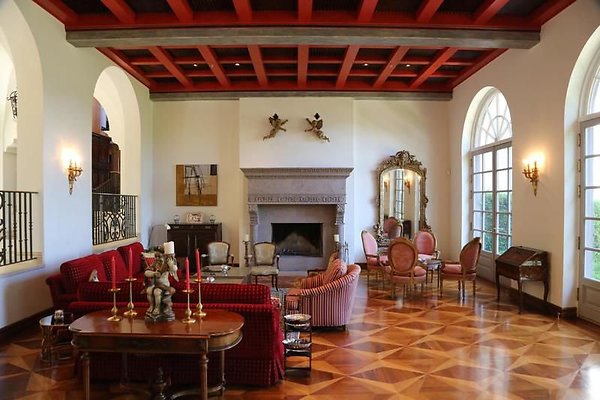 UNIVERSAL-A439-LA-90