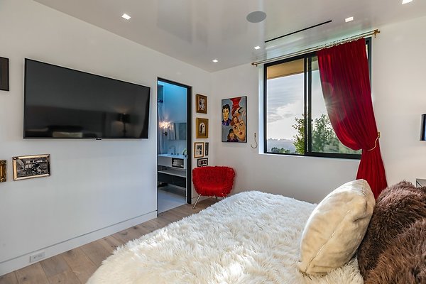 UNIVERSAL-A049-LA-92