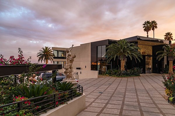 UNIVERSAL-A049-LA-110