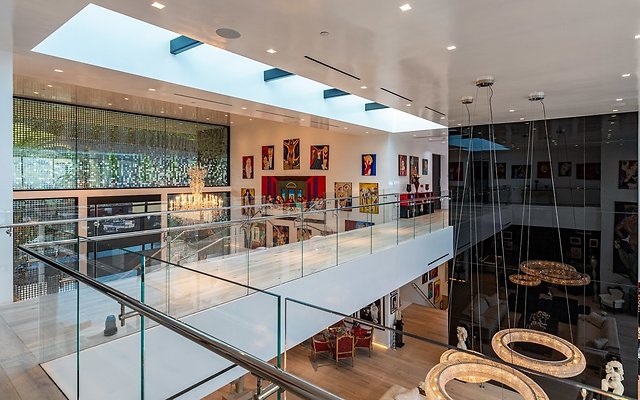 UNIVERSAL-A049-LA-94