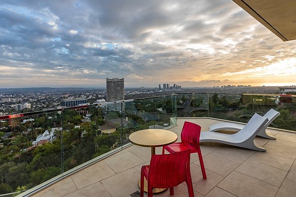 UNIVERSAL-A049-LA-123 UNIVERSAL-A049-LA-123