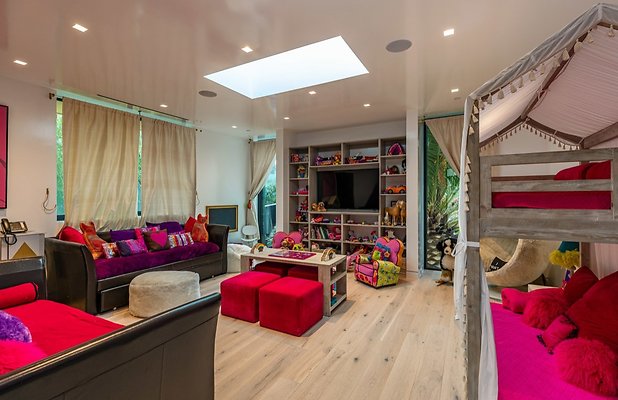 UNIVERSAL-A049-LA-88