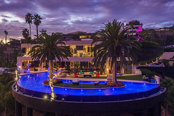 UNIVERSAL-A049-LA-130 UNIVERSAL-A049-LA-130