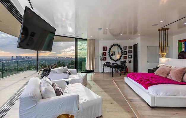 UNIVERSAL-A049-LA-74