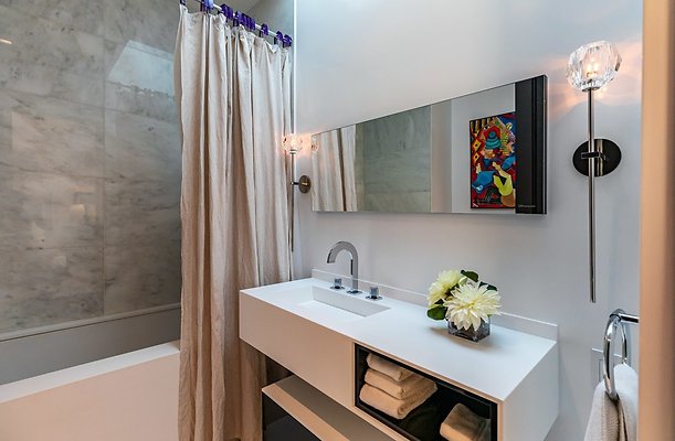 UNIVERSAL-A049-LA-93