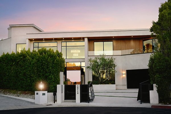 5star 8062 Encino culdesac