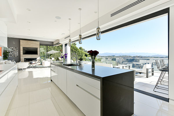 UNIVERSAL-D016-LA*-17