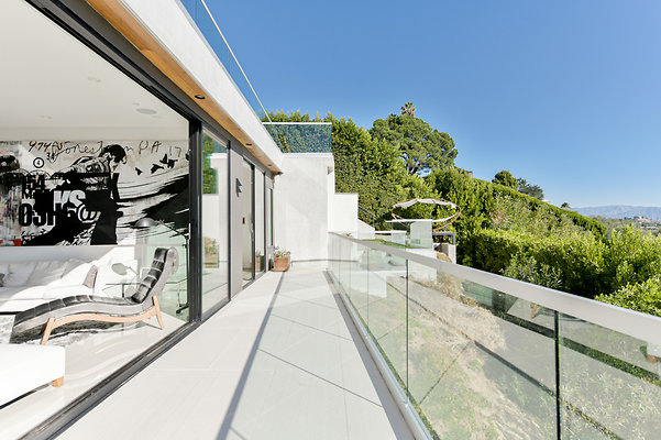 UNIVERSAL-D016-LA*-37