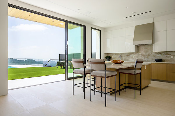 UNIVERSAL-D506-LA-22