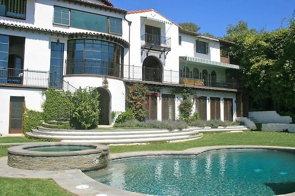 UNIVERSAL-9495-LOSF-85